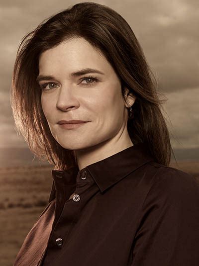 Marie schrader - Betsy Brandt is an American actress who plays Marie Schrader in Breaking Bad and Better Call Saul. Born in Michigan in 1973, Betsy studied acting at the Moscow Art Theater Institute at Harvard and the Royal Scottish Academy of Music and Drama in Glasgow. Betsy began acting in short films in the late 1990's. She has appeared in dozens of TV shows and movies including the 2012 film Magic Mike ... 